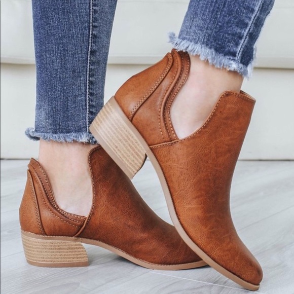 Last Size 7 Cutout Booties (Cognac) - Picture 2 of 5